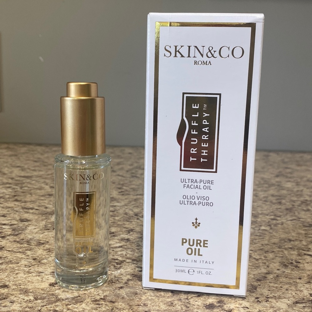 Facial oil